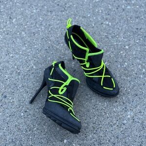 DKNY SS13 Athletic Heels / Runway Piece